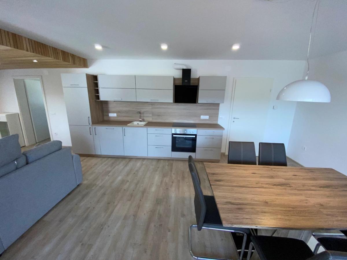 Apartment Aha ラドヴリツァ エクステリア 写真